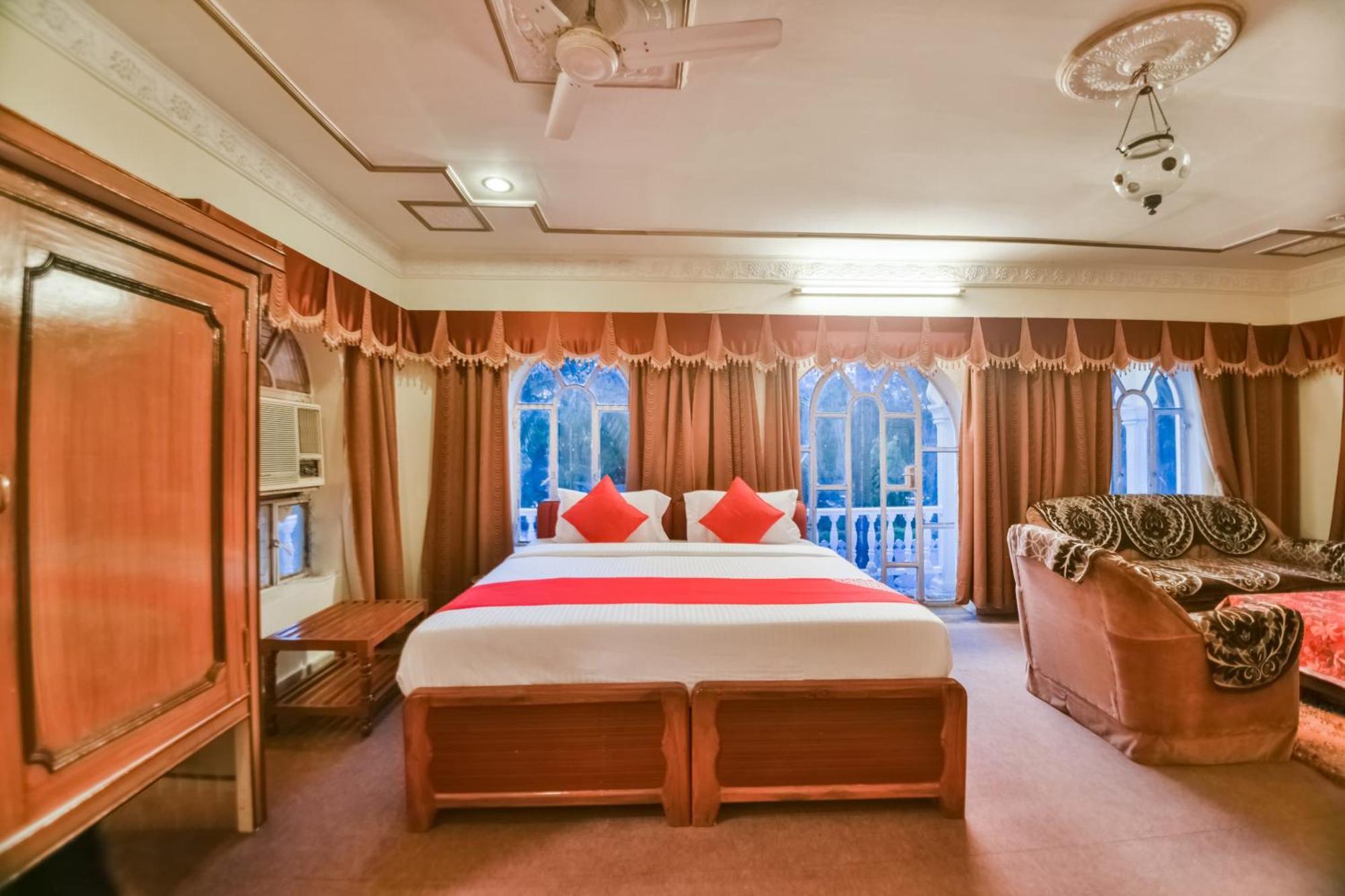 Hotel O Raj Kesar Tirath Exterior foto