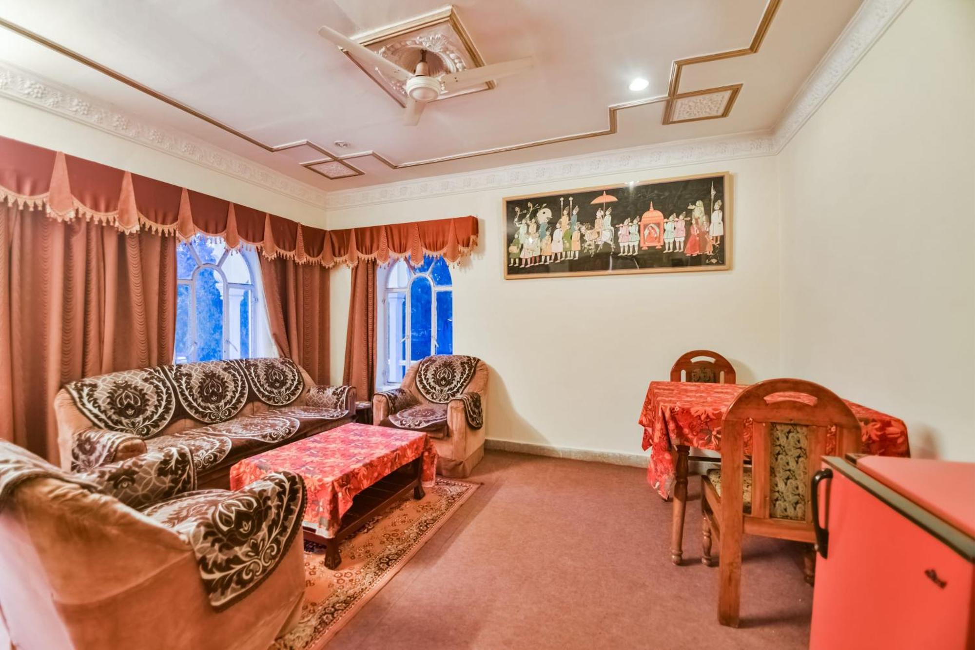 Hotel O Raj Kesar Tirath Exterior foto