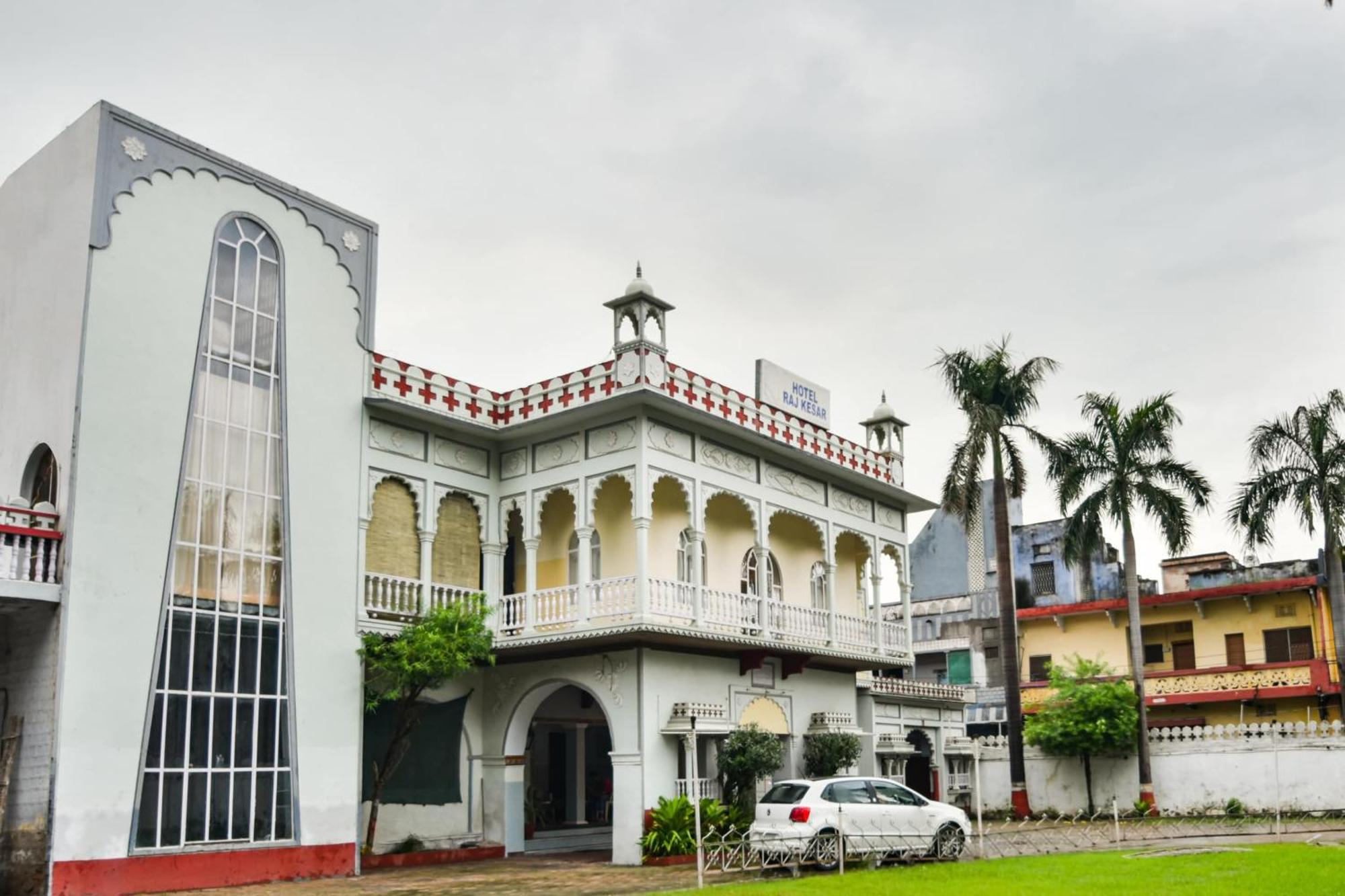 Hotel O Raj Kesar Tirath Exterior foto